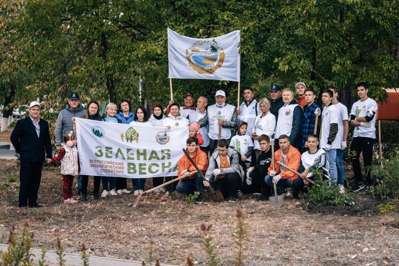 Нововоронежские атомщики приняли участие во Всероссийском экологическом субботнике «Зеленая весна» и Всероссийской акции «Сохраним лес»