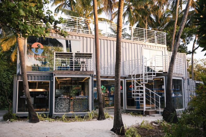 Лаборатория устойчивого развития - новый экопроект Fairmont Maldives Sirru Fen
Fushi
